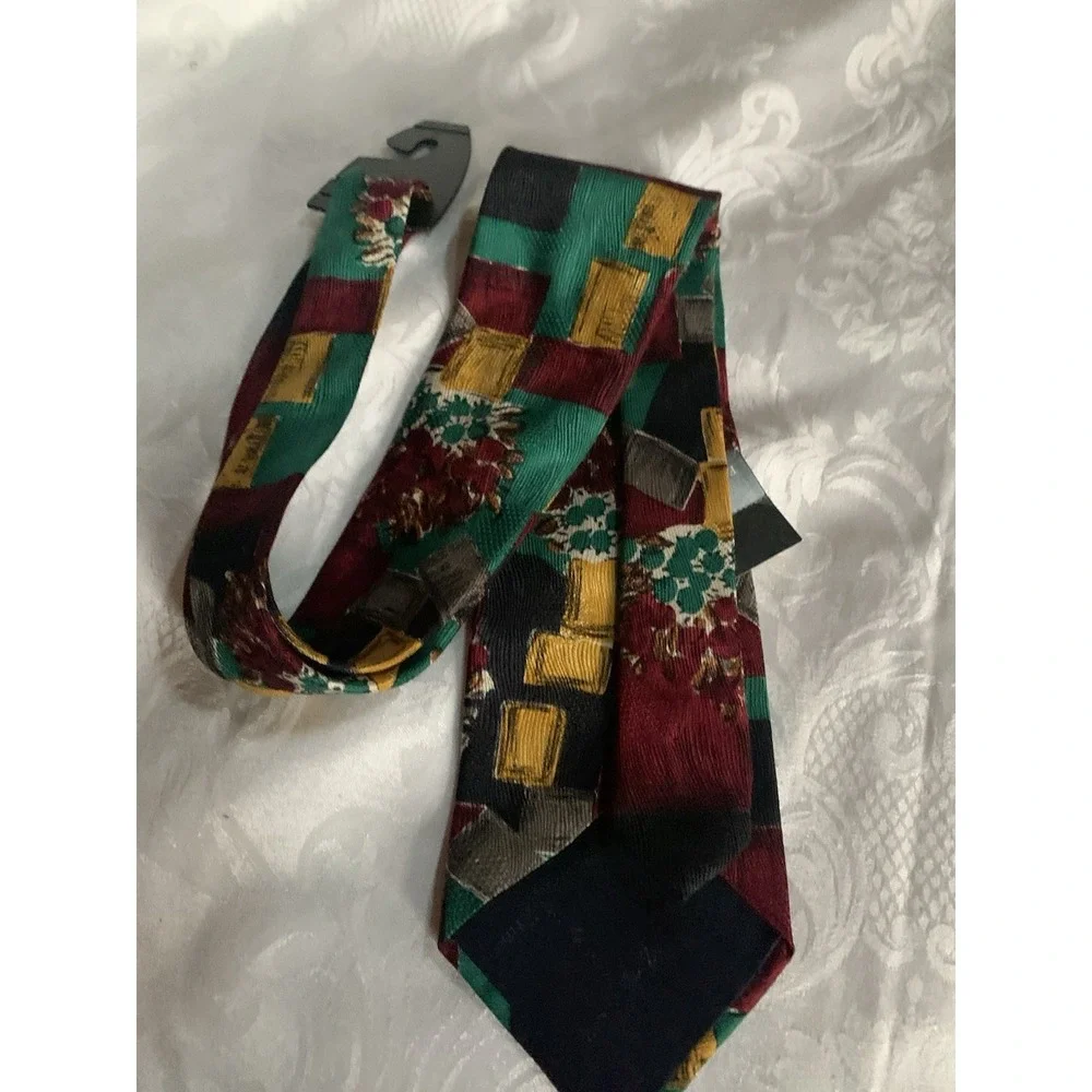 Ezmenegildo Zegna Silk Floral Picture Tie Gold Burgundy‎ Green